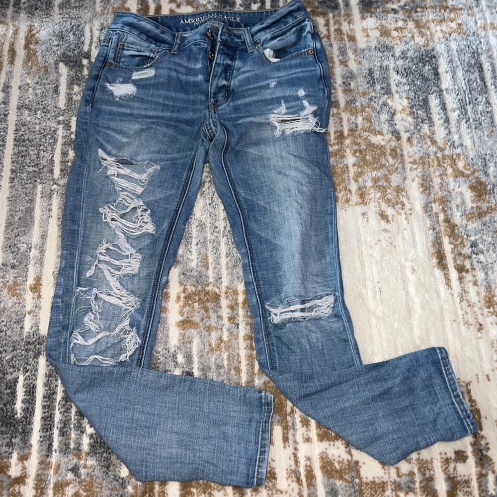 AE Ripped Jeans